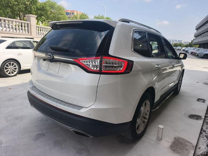 Edge 2015 2.0T GTDi RWD photo 4