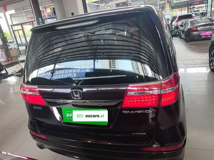 Elysion 2012 2.4L VTi-S Premium photo 5