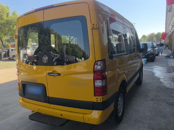 View 2020 2.5T MT Short Wheelbase 5/6/7-Seater4J25TC3 photo 6