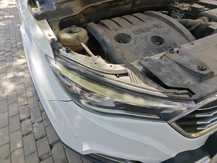 Bestune X40 2019 1.6L AT Luxury China V photo 7