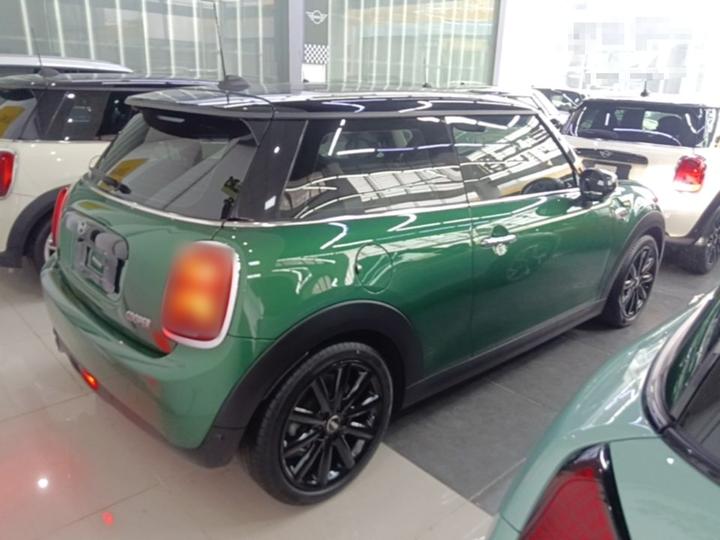 2021 1.5T COOPER photo 4