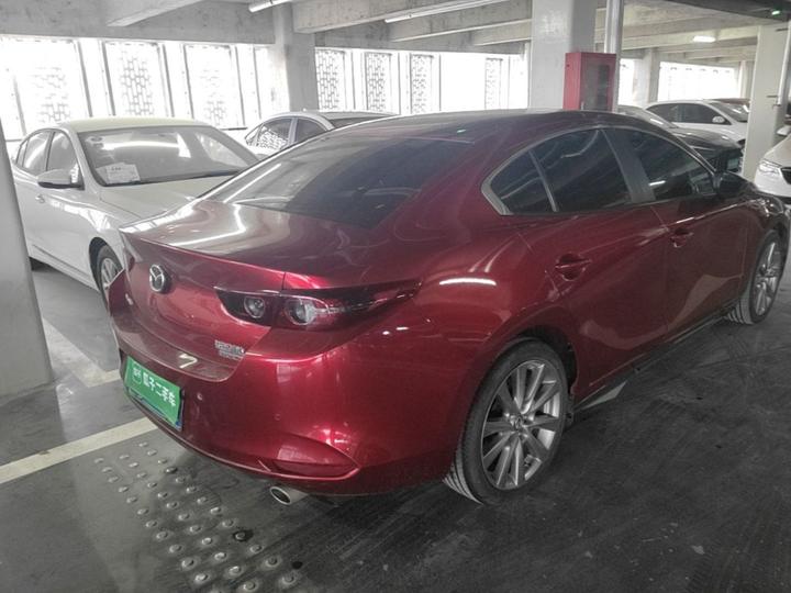 3 Axela 2021 2.0L AT photo 5