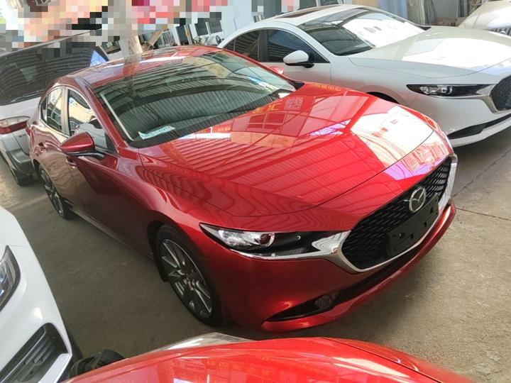 3 Axela 2022 2.0L AT photo 3