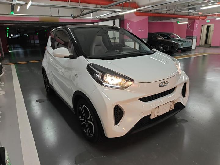 QQ Little Ant 2022 NCM 30kW 408km photo 3