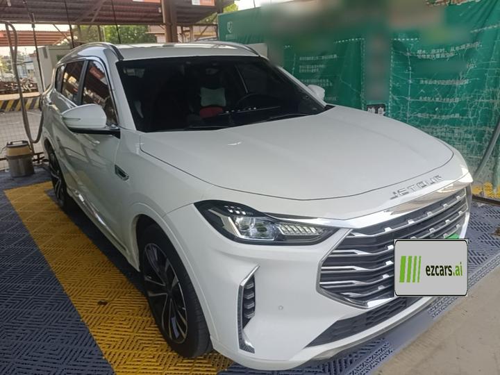 X70 PLUS 2021 1.6T DCTPRO 5-Seater photo 3