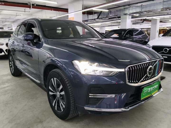 XC60 2022 B5 AWD Luxury photo 3