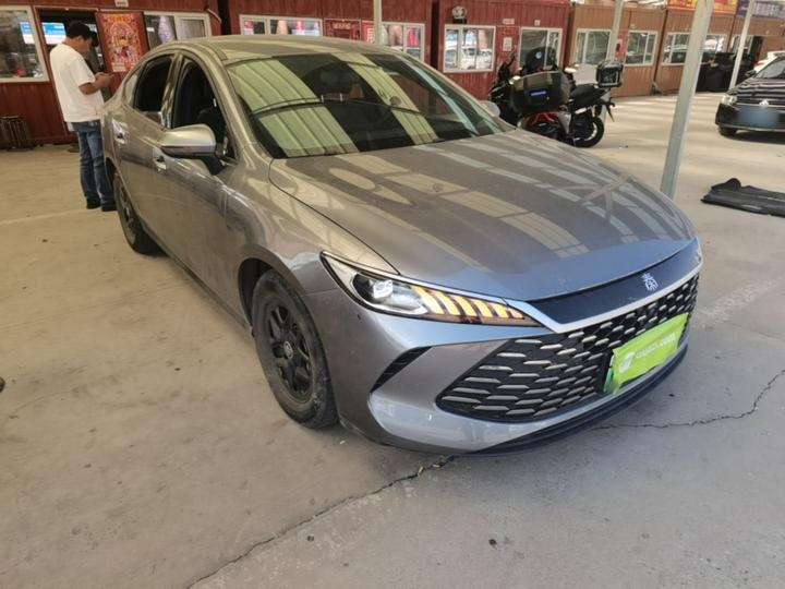 Qin PLUS 2025 DM-i ADAS 55KM Leading photo 3