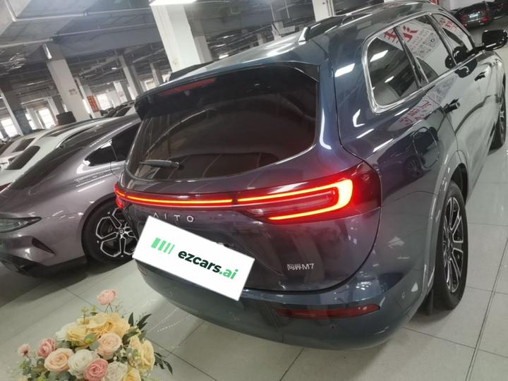 HIMA AITO M7 2024 1.5T ADAS RWD Ultra 5-Seater photo 3