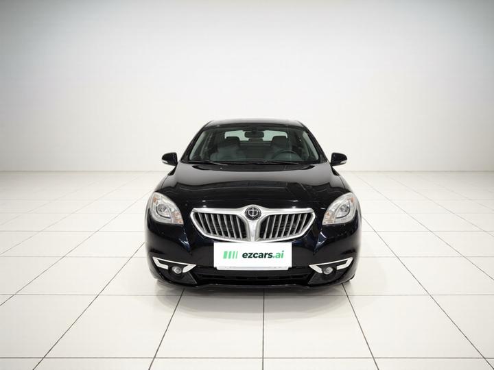 Zhonghua H330 2013 1.5L AT Luxury photo 2