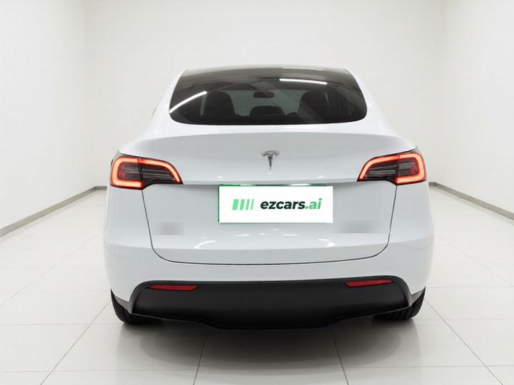 Model Y 2022 Facelift RWD photo 3