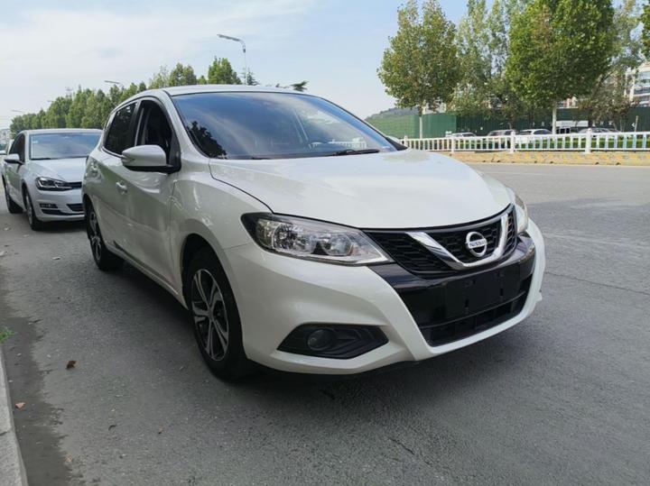 Tiida 2019 1.6L CVT China VI photo 3