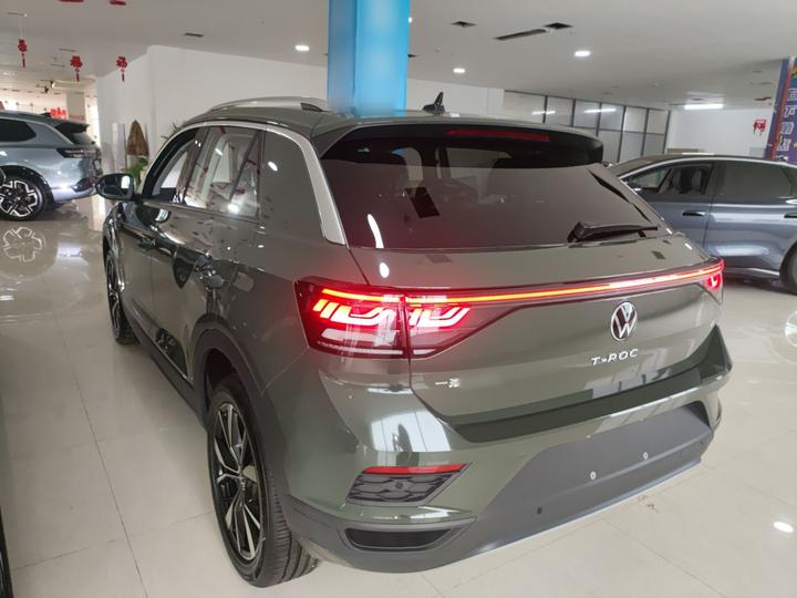 T-Roc 2026 280TSI DSG RWD photo 4