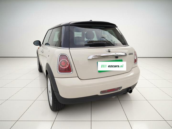 2011 1.6L COOPER Fun photo 4