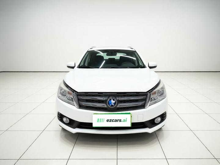T70 2015 2.0L CVT photo 2