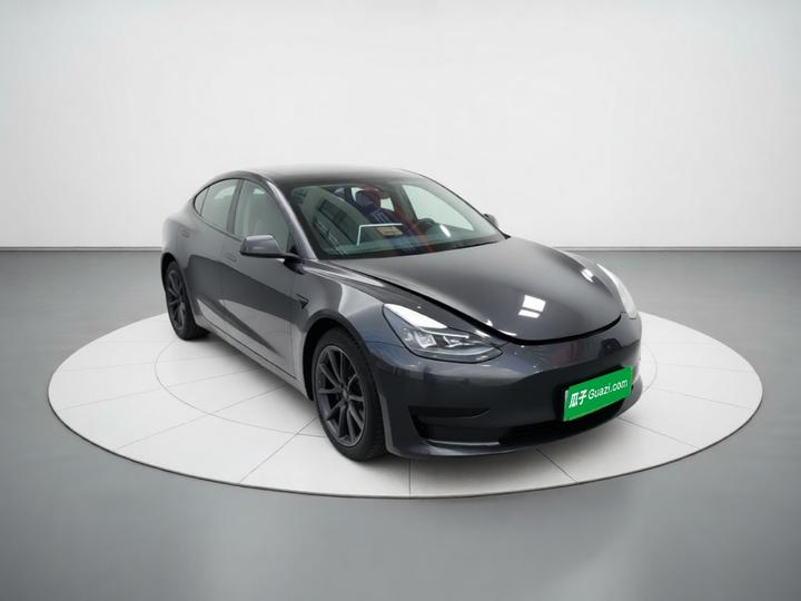 Model 3 2022 RWD photo 3