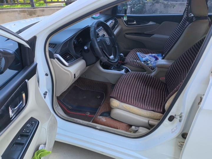 Crider 2013 1.8L MT Comfort photo 7