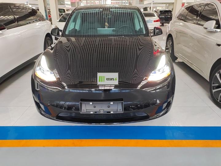 Model Y 2022 RWD photo 2