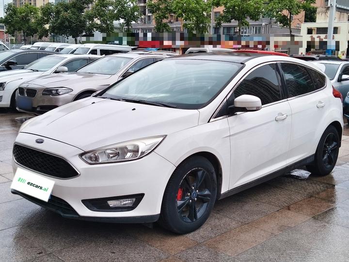 Focus 2017 Hatchback 1.6L AT Comfort