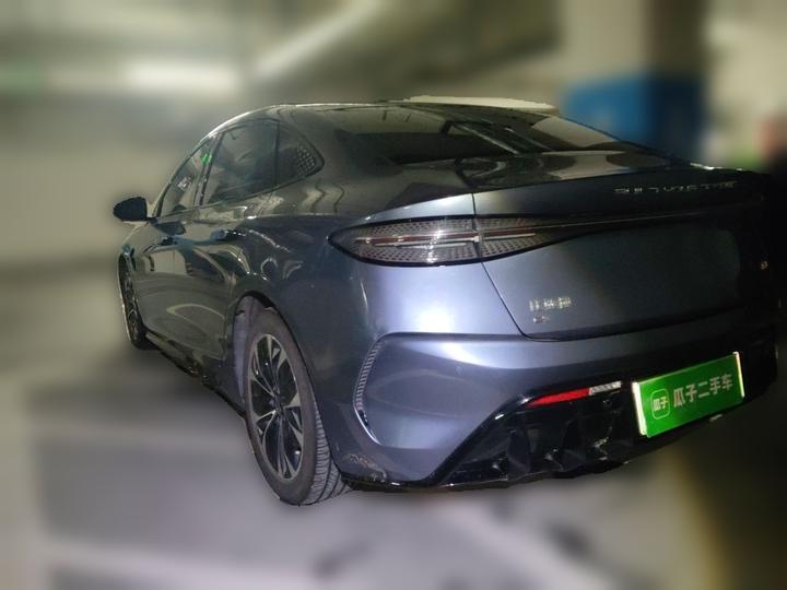 Seal 2022 550km Standard Range RWD Premium photo 4