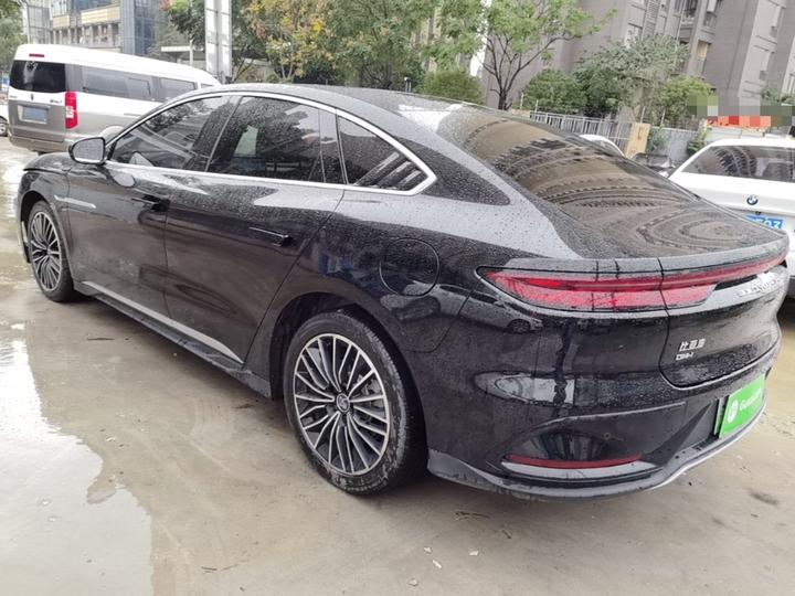 Han 2022 DM-i 121KM Premium photo 4
