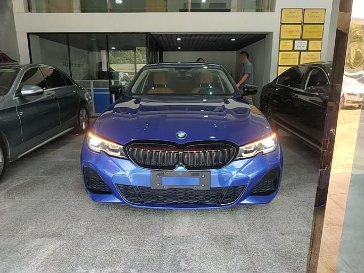 3 Series 2020 330i M M Sport Night Package photo 2