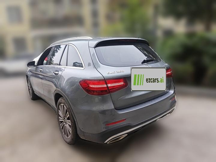 GLC 2017 GLC 260 4MATIC Dynamic photo 4
