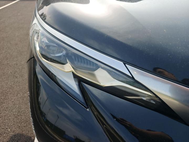 Granvia 2023 2.5L Hybrid Premium PLUS photo 7