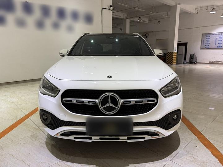 GLA 2022 Facelift GLA 180 photo 2