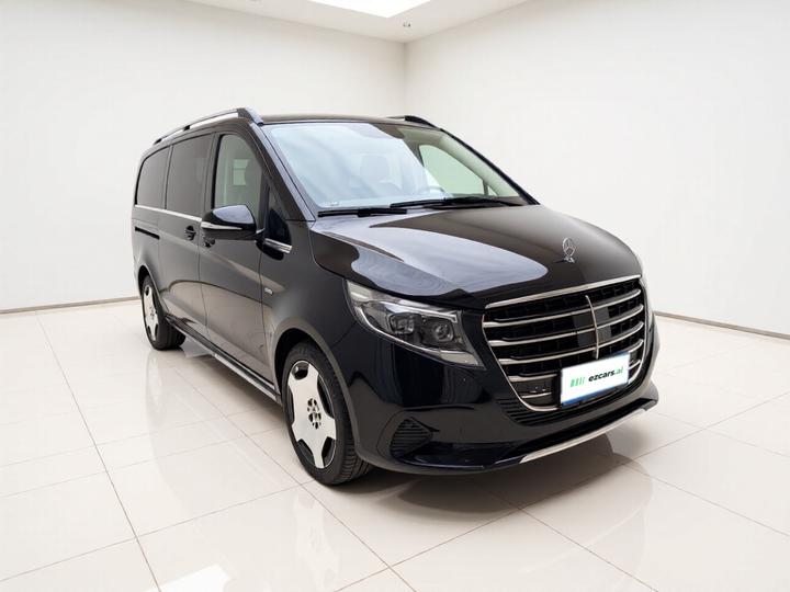 V-Class 2024 V 300 L Long Wheelbase Luxury photo 3