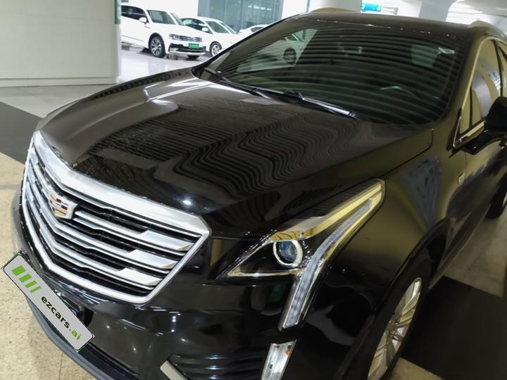 XT5 2018 28E AWD Tech