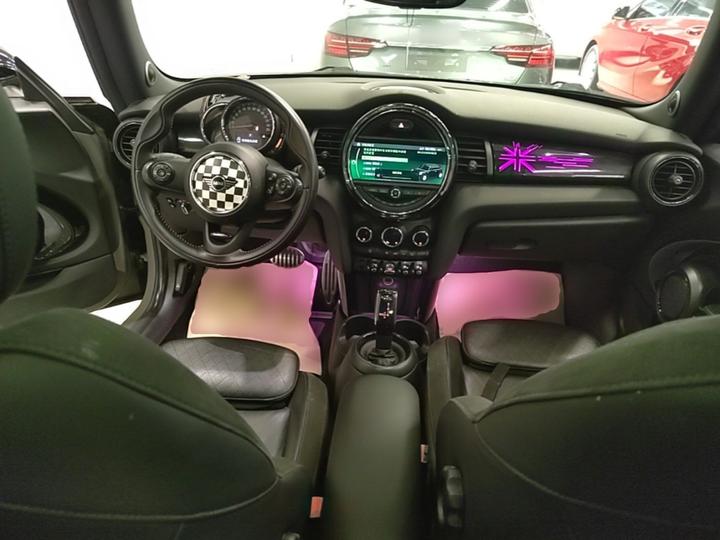 2018 1.5T COOPER photo 5