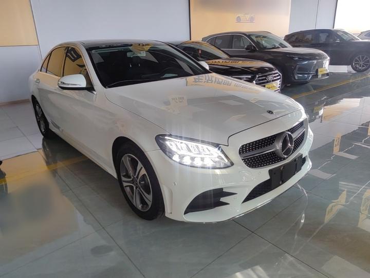 C-Class 2020 Facelift C 260 L Sport photo 3