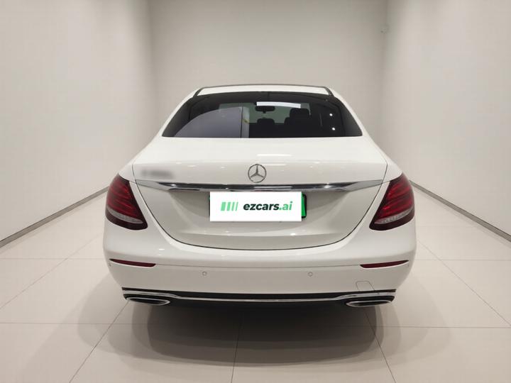E-Class 2018 Facelift E 300 L Luxury photo 3