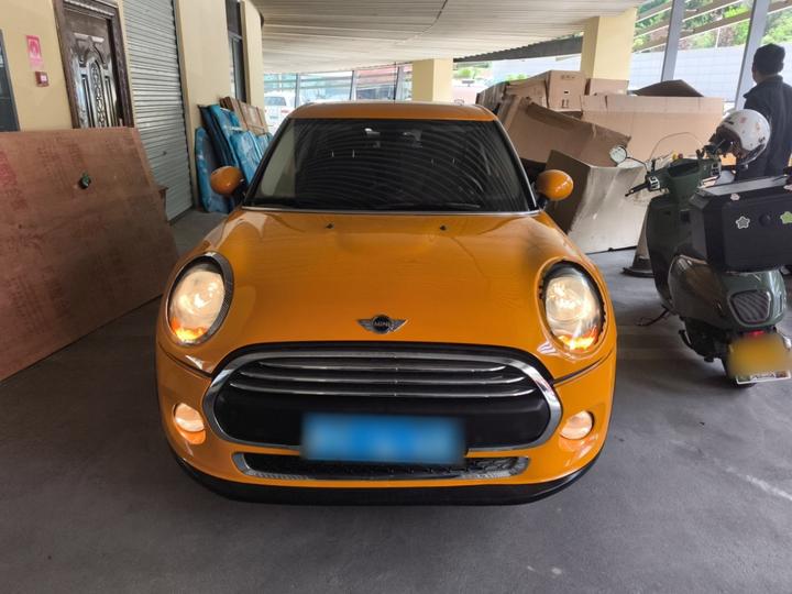 2016 1.2T ONE 5-Door photo 2
