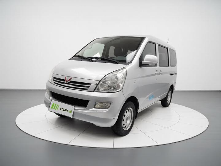 Wuling Rongguang 2014 1.2L S