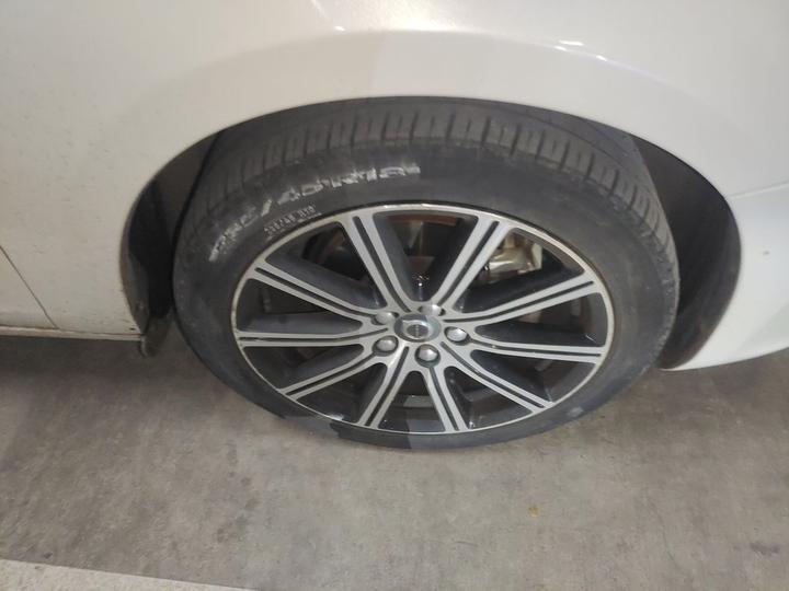 S60 2018 S60L T5 Progressive photo 8