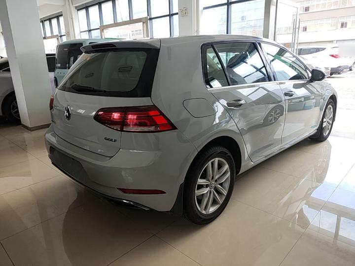 Golf 2018 1.6L AT Comfort photo 4