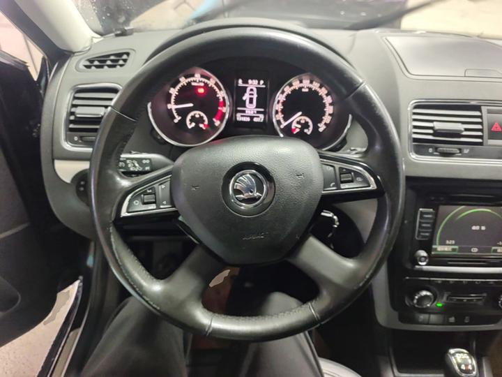 Yeti 2014 1.8TSI DSG photo 6