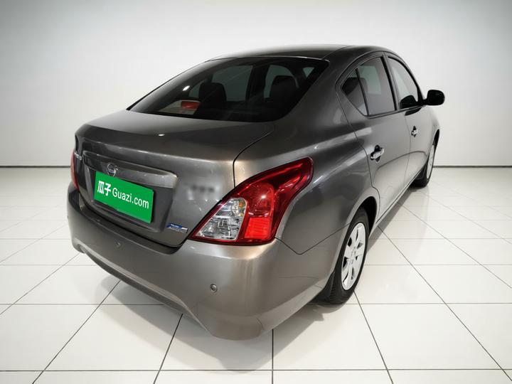 2015 1.5XE CVT Master photo 4