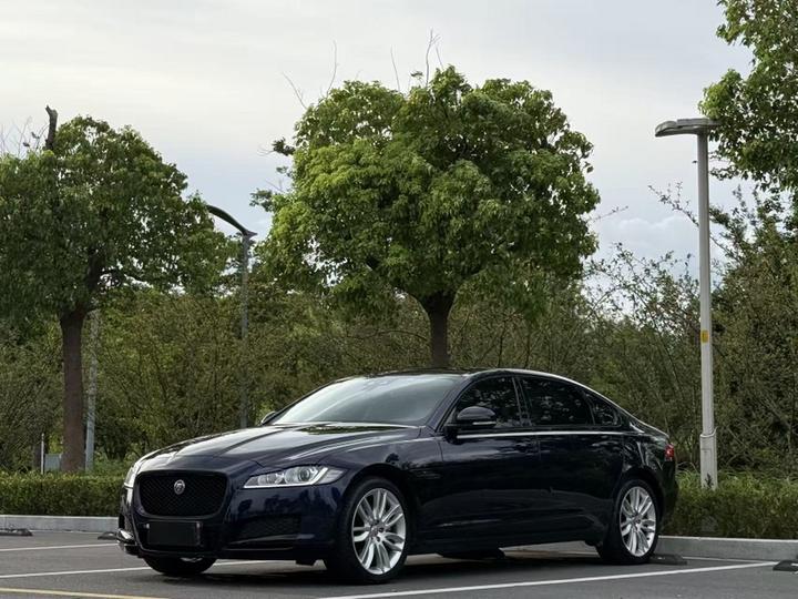 XFL 2020 XFL 2.0T P200 RWD