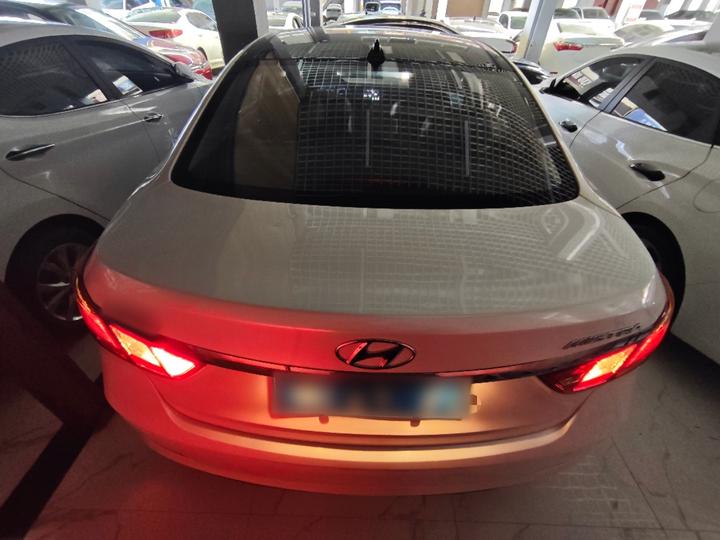 Mistra 2016 1.8L AT Smart GLS photo 3