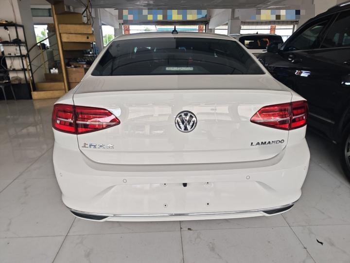Lamando 2021 230TSI DSG photo 3
