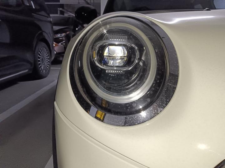 2019 1.5T COOPER 5-Door photo 7