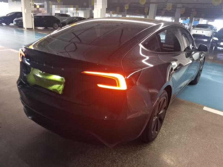 Model 3 2025 RWD photo 6