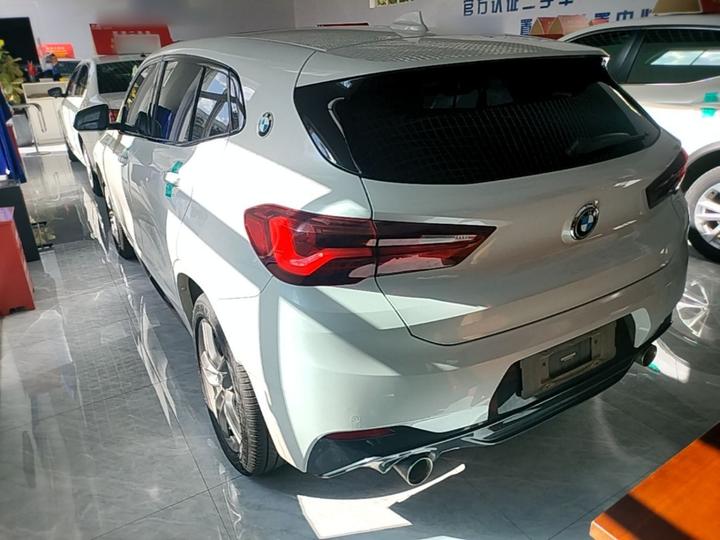 X2 2022 sDrive25i M Sport Package photo 4