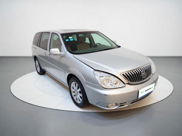 GL8 2011 2.4L LT Executive photo 3