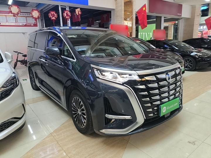 D9 2024 DM-i 980 AWD Flagship photo 3