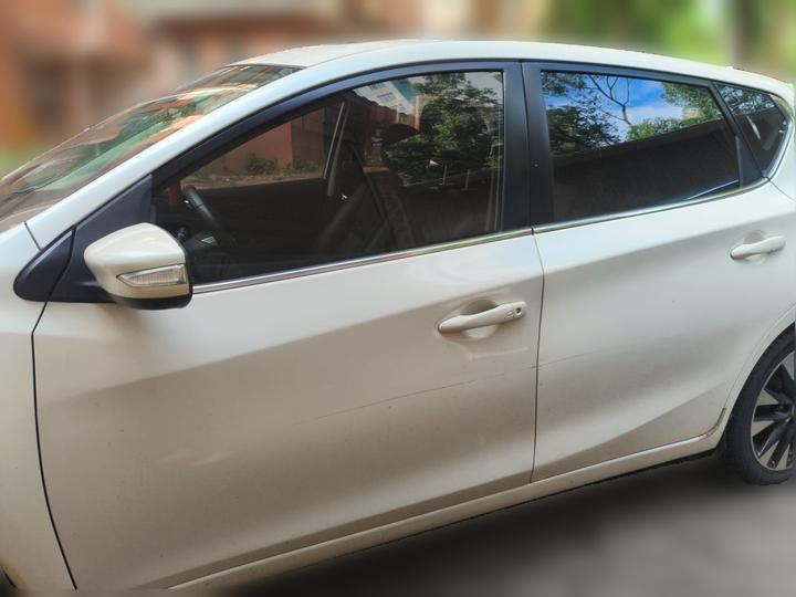 Tiida 2016 1.6L CVT Smart Premium