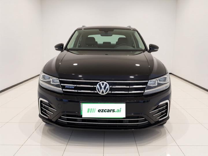 Tiguan L EV 2020 430PHEV PHEV Premium photo 2