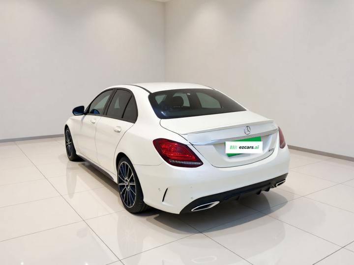 C-Class 2019 C 260 Sport photo 4
